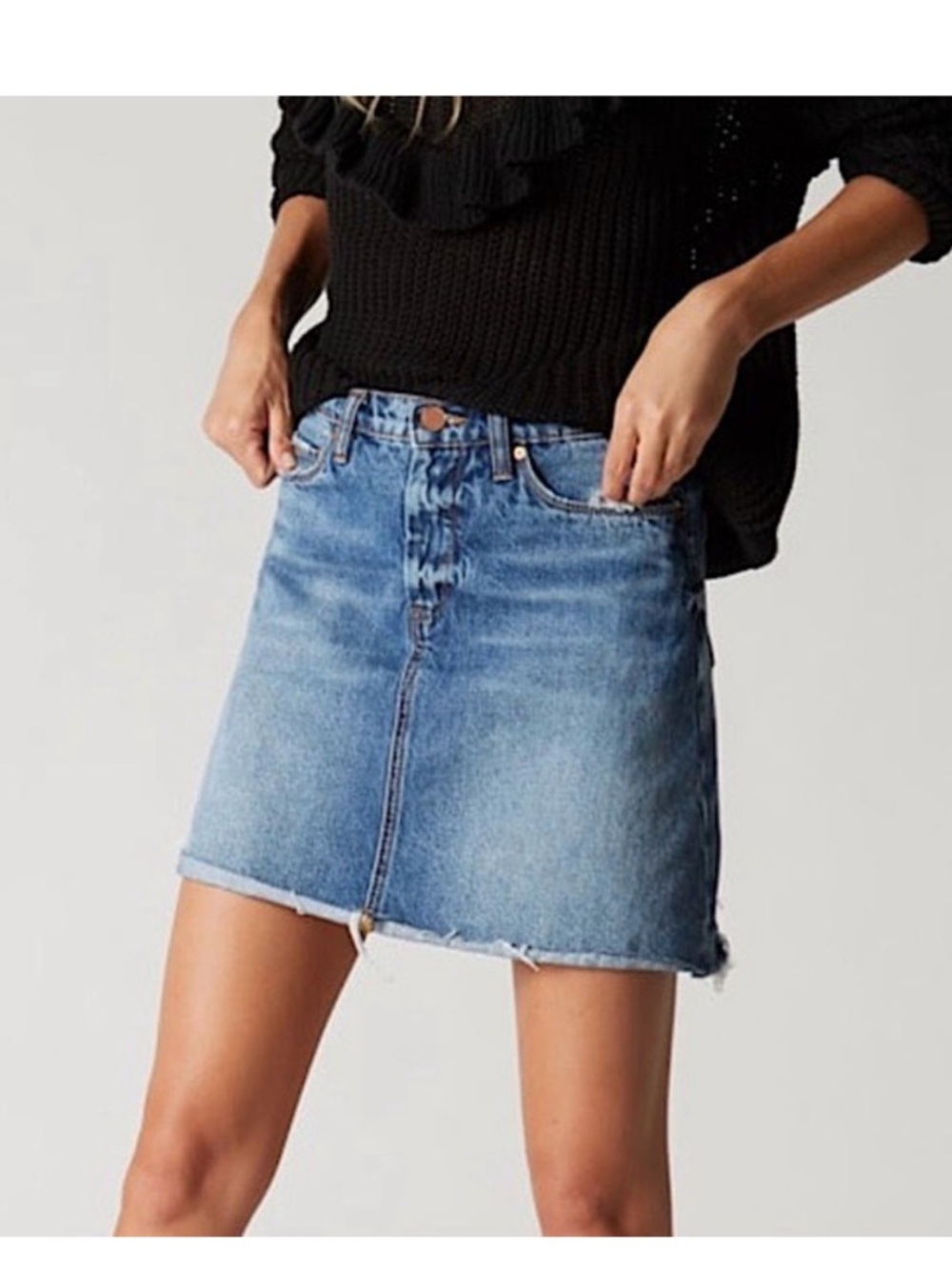BLANK NYC WAY BACK WHEN Y2K IT GIRL BEACHY RAW HEM A-LINE DENIM MINI SKIRT Sz27